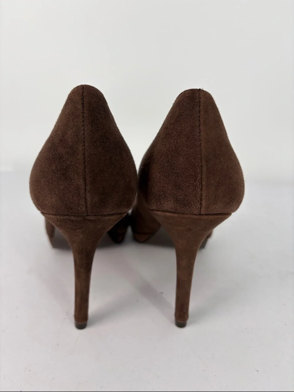 👔 Tahari Flynn Dark Brown Suede High Heel Pumps